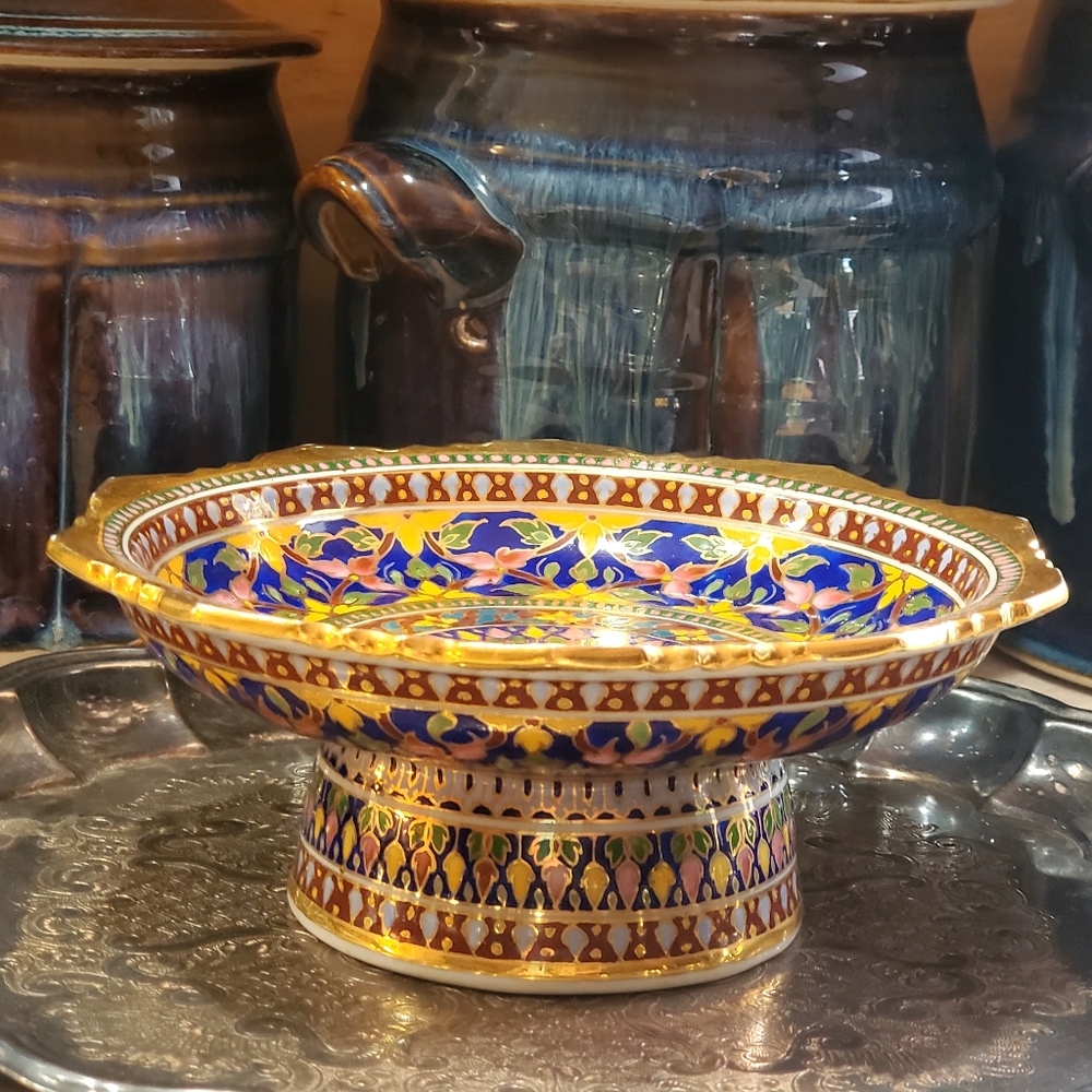 Vintage Thai benjarong Alter Ceremony Plate, Porcelain hand painted 7.5" x 3"